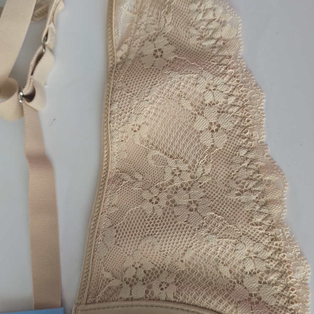 Maidenform 40C Front Close Beige Underwire Bra NWT - Picture 7 of 8